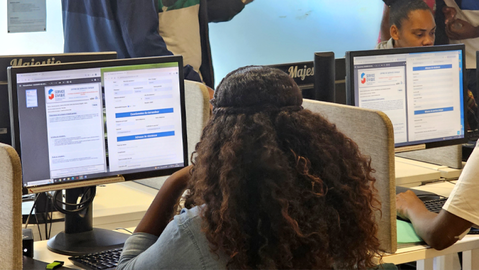 article-service-civique-2025-en-ligne